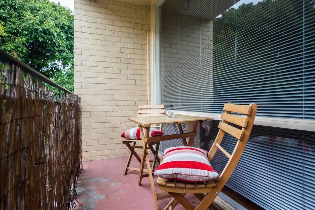 Elwood Beach Apartment Melbourne Eksteriør billede